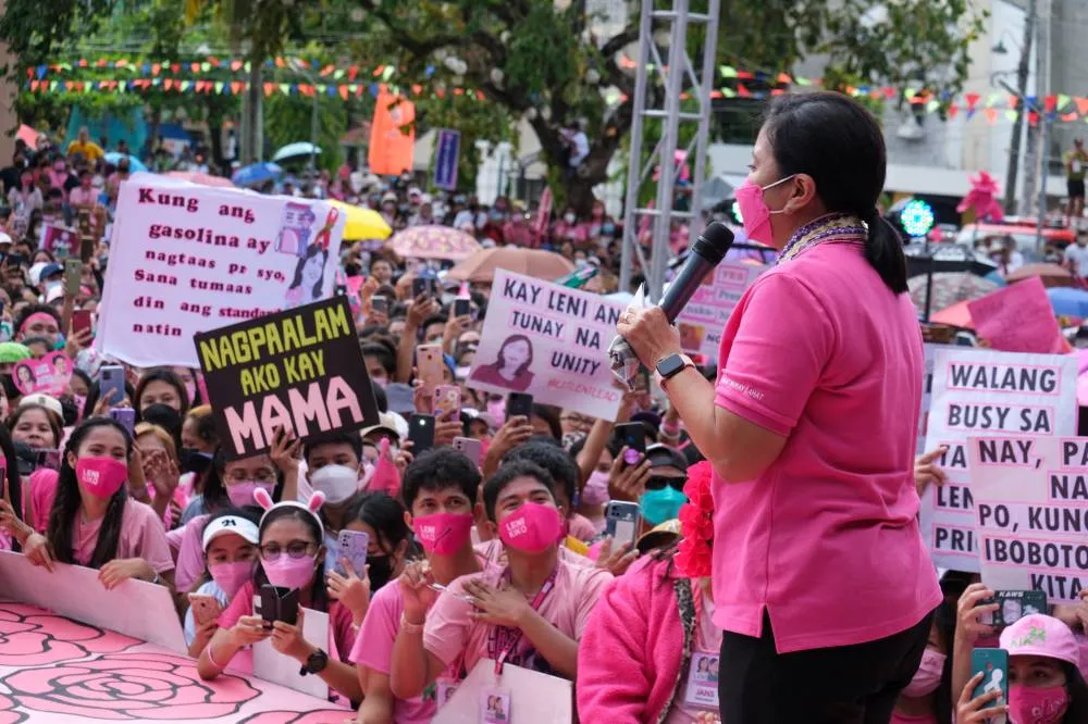 Robredo campaigns in Romblon, says she’s confident to win again in the province