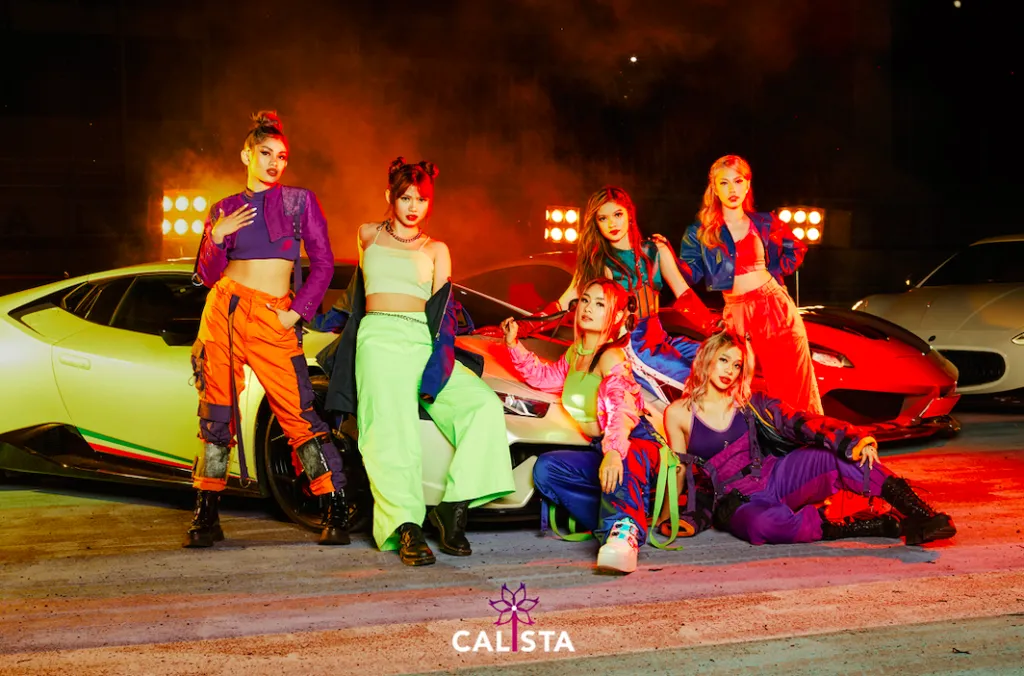 Calista: Watch ’em vroom, vroom, vroom!