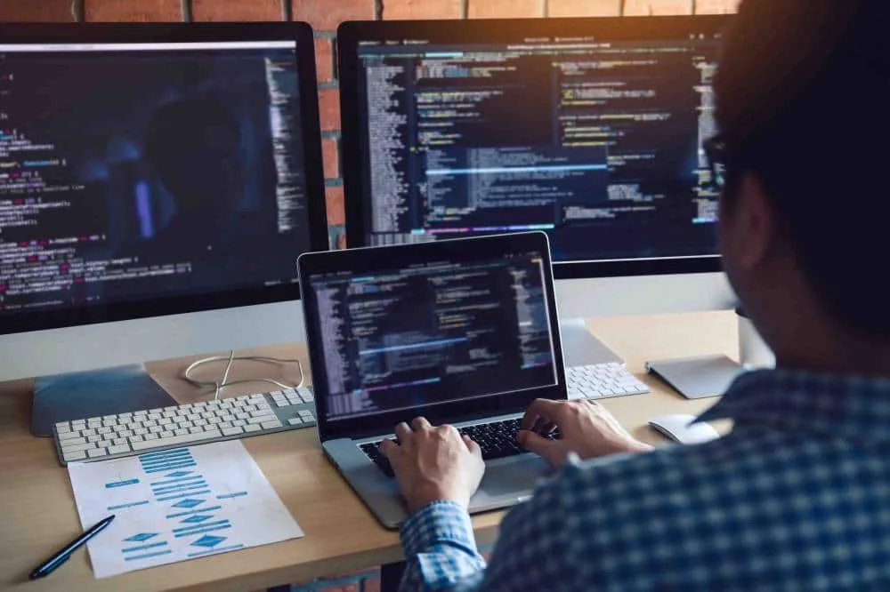 Bitshares Labs Inc, in partnership with Globe Partner Network, opens doors to the blockchain and web development world for MSMEs