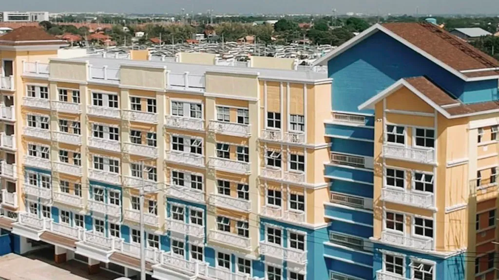 First batch of homeowners handed keys to mid-rise condominium in Cavite