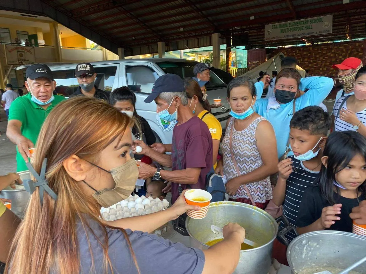 Robredo sends disaster team, volunteers for Taal relief ops in Batangas