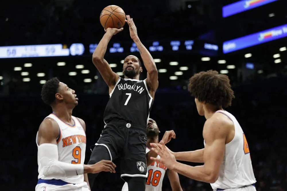 Durant hits 53 as Nets edge Knicks