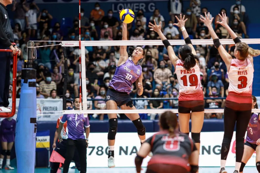 Flying Titans outplay Power Hitters for semis seat