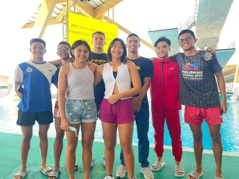 PH swimmers compete in Paris