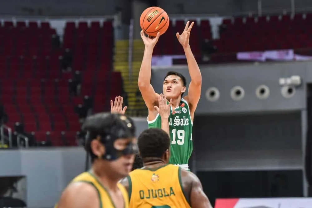 Baltazar, Lojera spark late run as La Salle cruises past FEU