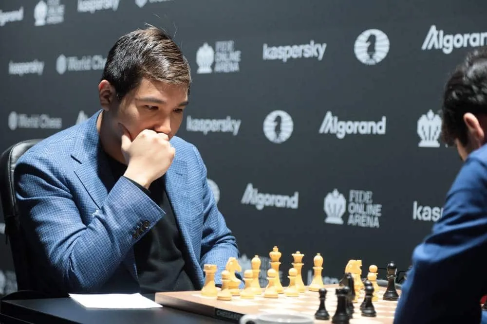 So draws with Nakamura in Game 1 of FIDE Grand Prix leg final