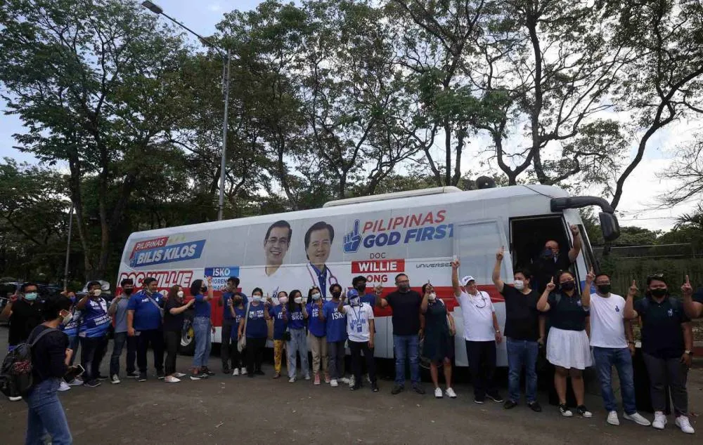 Mayor Isko’s supporters officially launch 'Bus ni Isko'