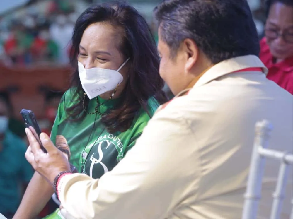 Ex-prez Gloria endorses UniTeam, goes all-out for Inday Sara