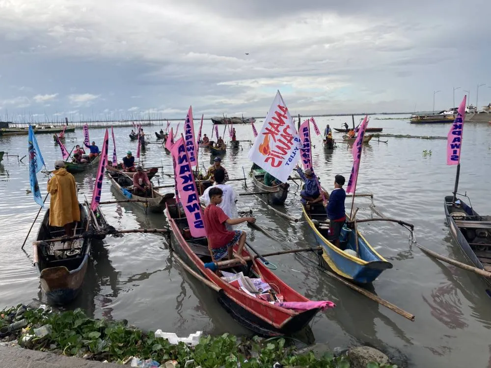 Pamalakaya conducts ‘Pink Fluvial Parade’ in support of Leni-Kiko