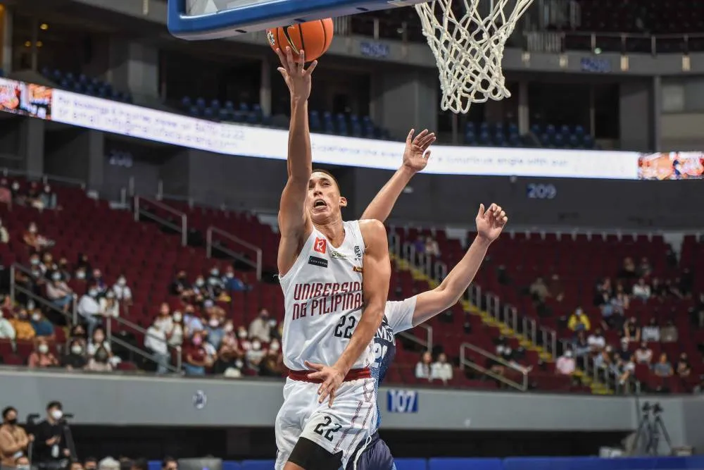 UP avoids meltdown, survives late scare from Adamson