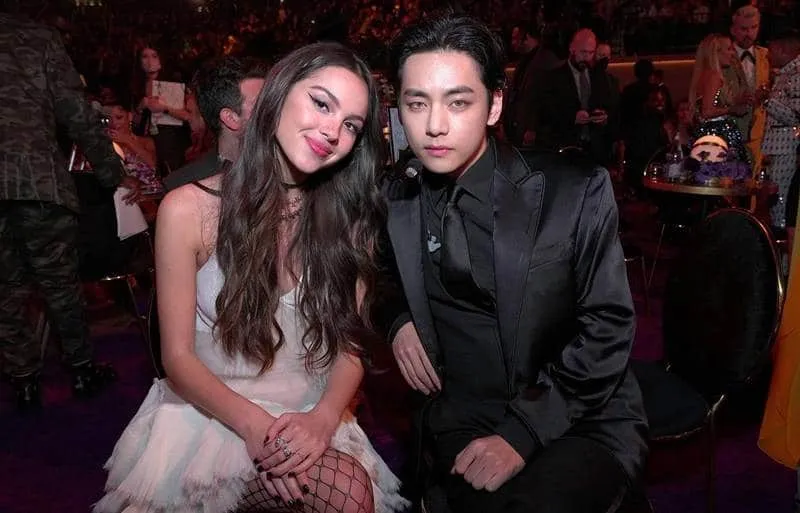 What did BTS’ V whisper to Olivia Rodrigo at the Grammy Awards?