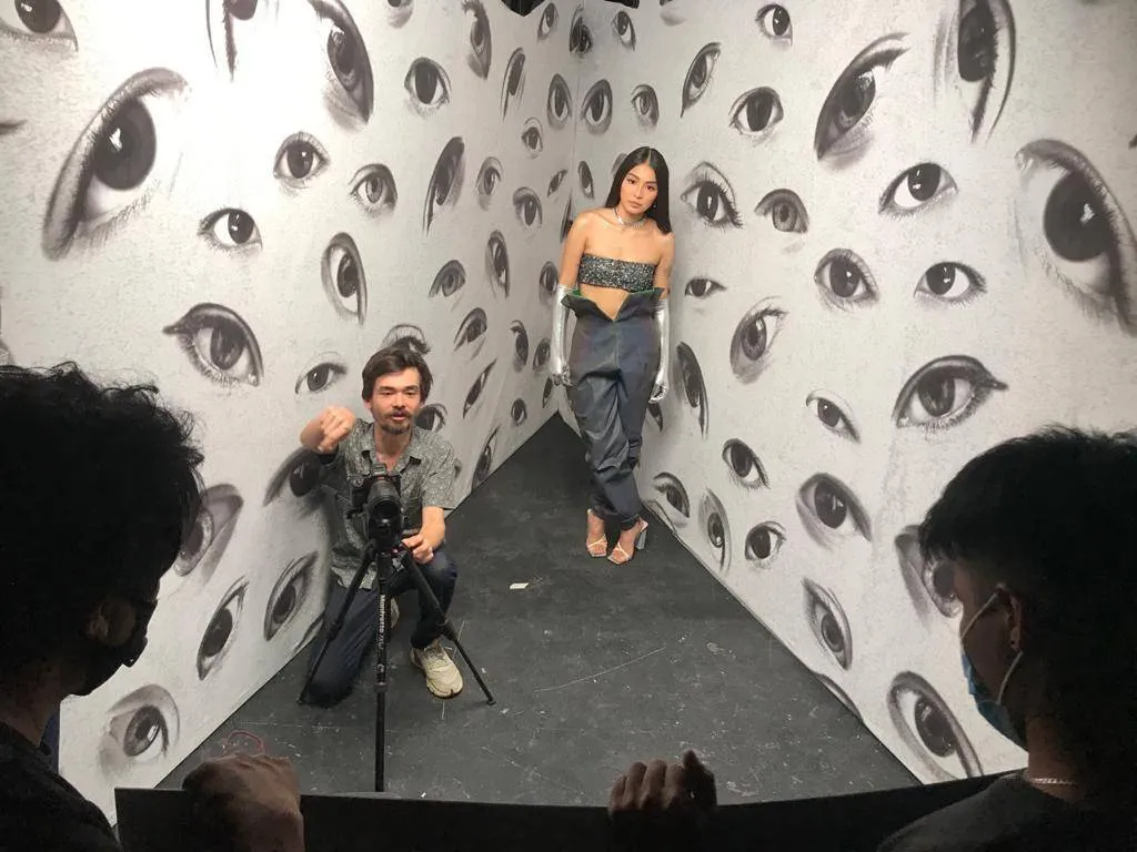 Dominic Bekaert collaborates with French music artist FKJ for ‘Greener’ video
