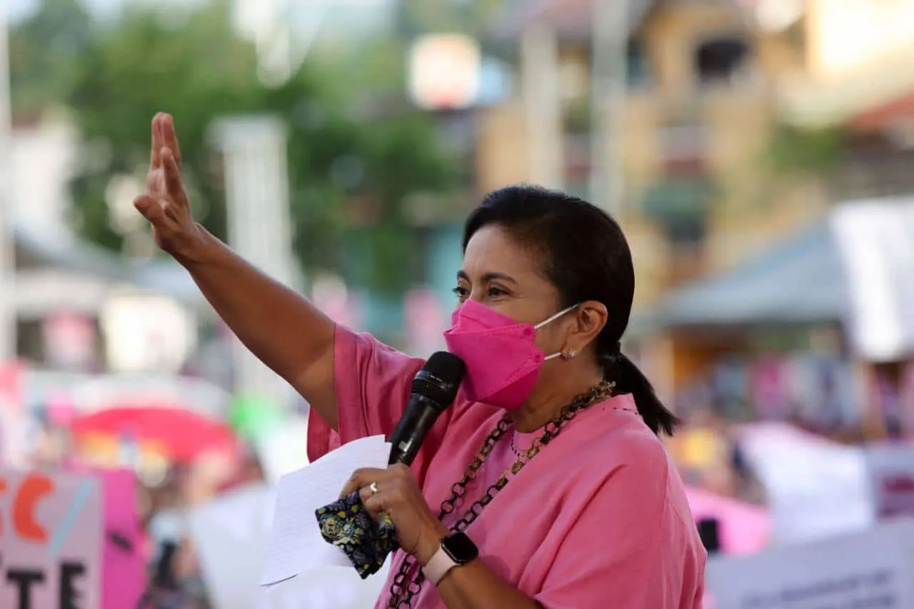 Amid bruising campaign, VP Leni tells supporters: ‘Don’t lose hope’