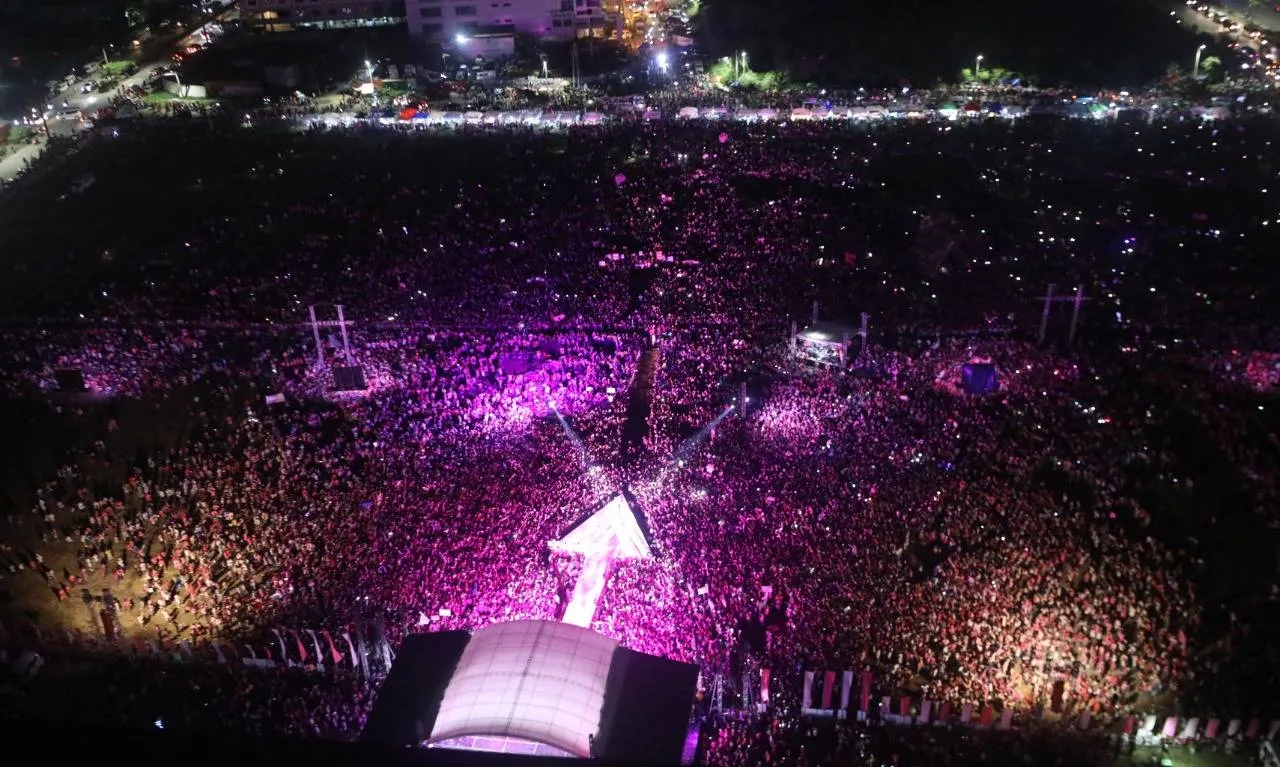 ‘One Cebu of the Cebuanos’: Leni gathers huge crowd anew