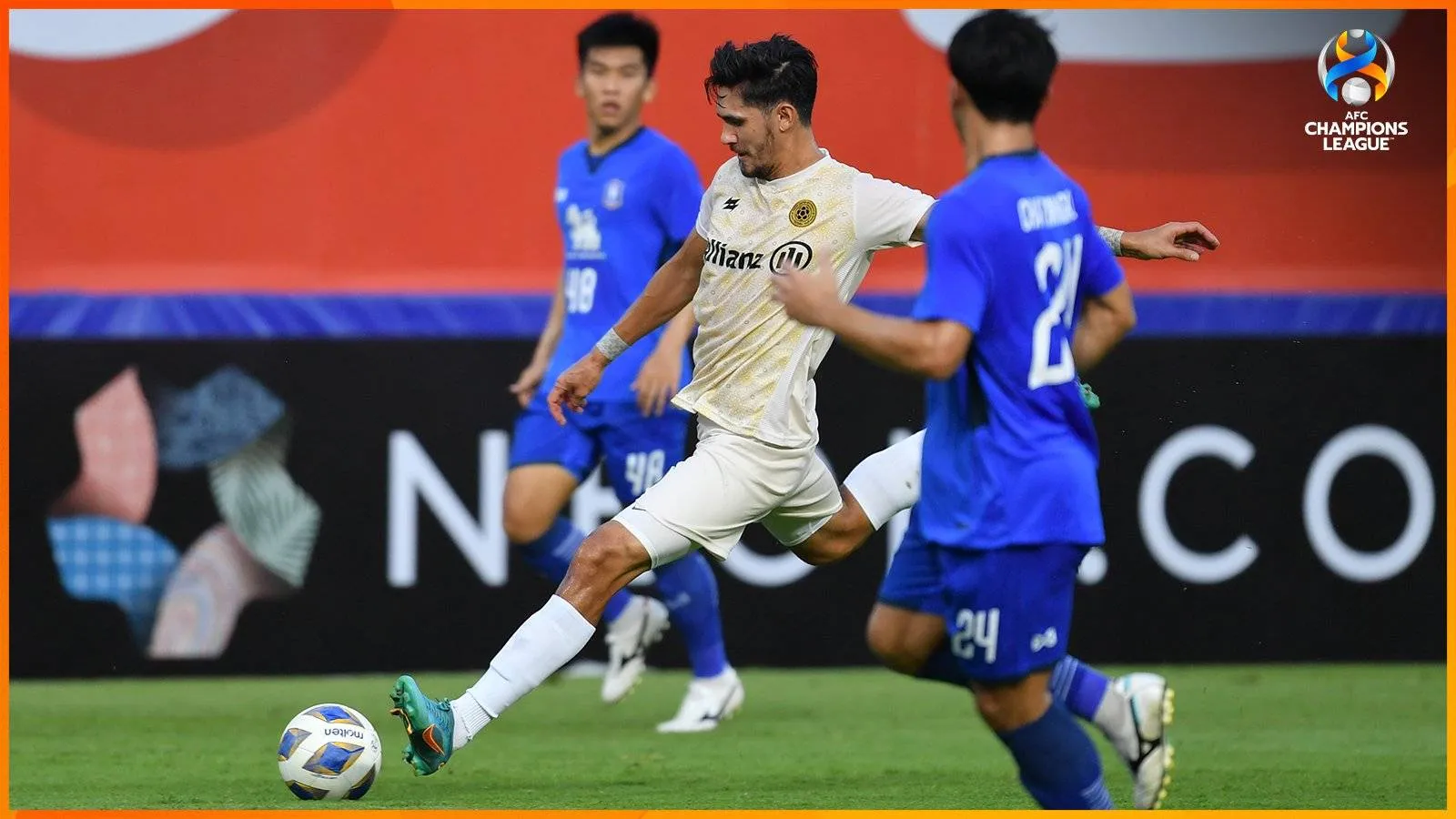 BG Pathum rips United City