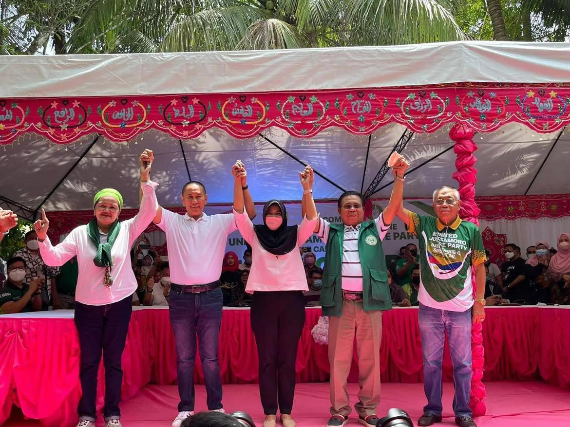 Robredo gains 'historic' endorsement from MILF