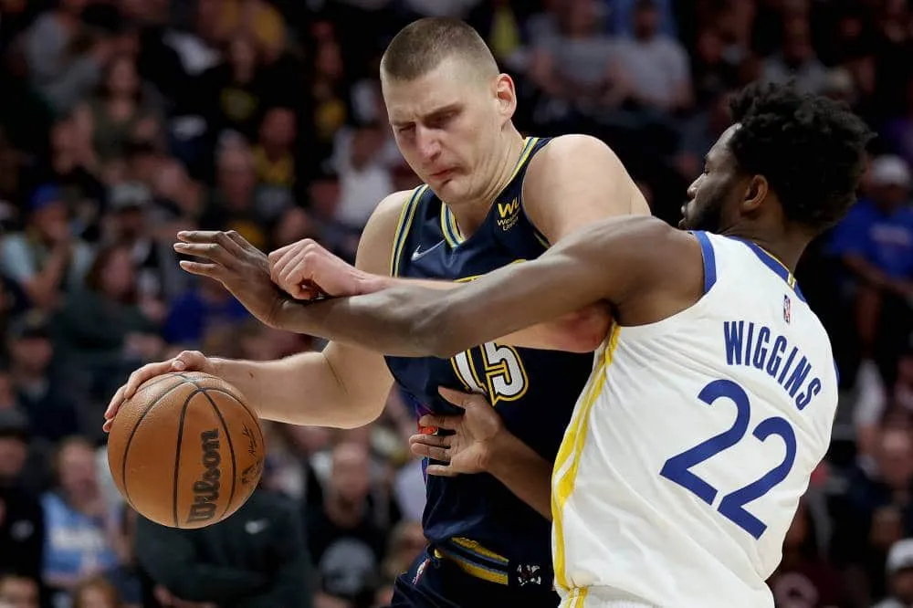 Nuggets avoid playoff sweep; Bucks, Heat take 3-1 leads
