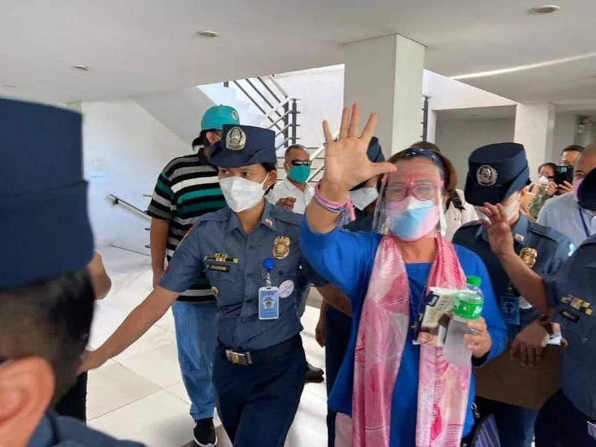 De Lima calls on other accusers to follow Espinosa's move, expose what they know