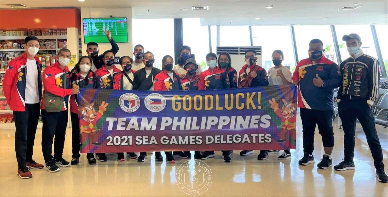 Kickboxing team leaves for Hanoi
