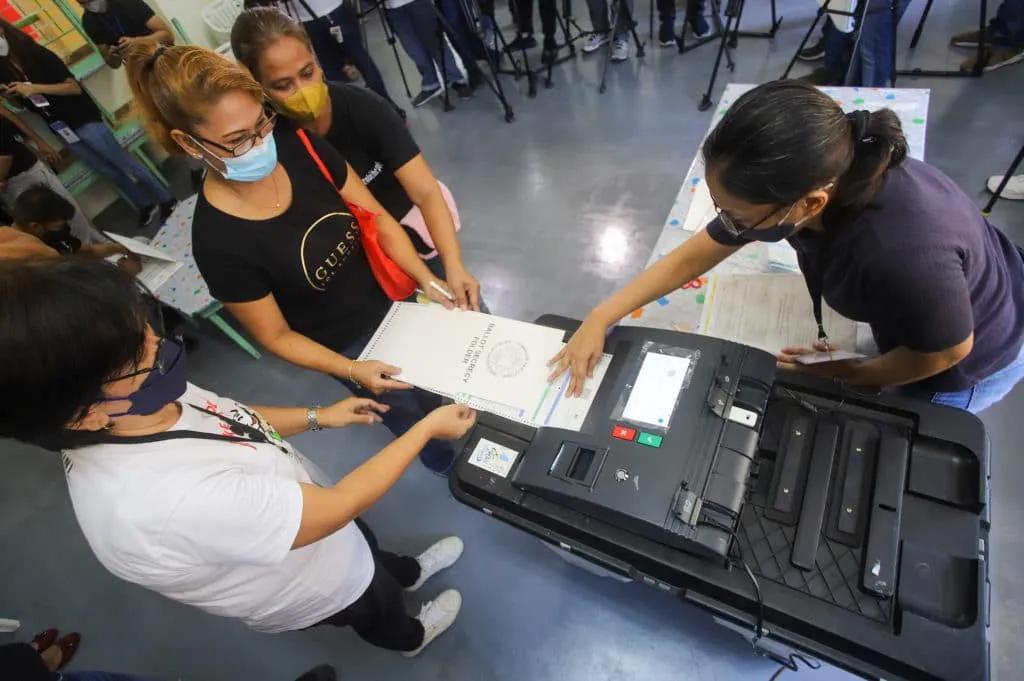 MB Daily News Update: Duterte puts a stop to e-sabong