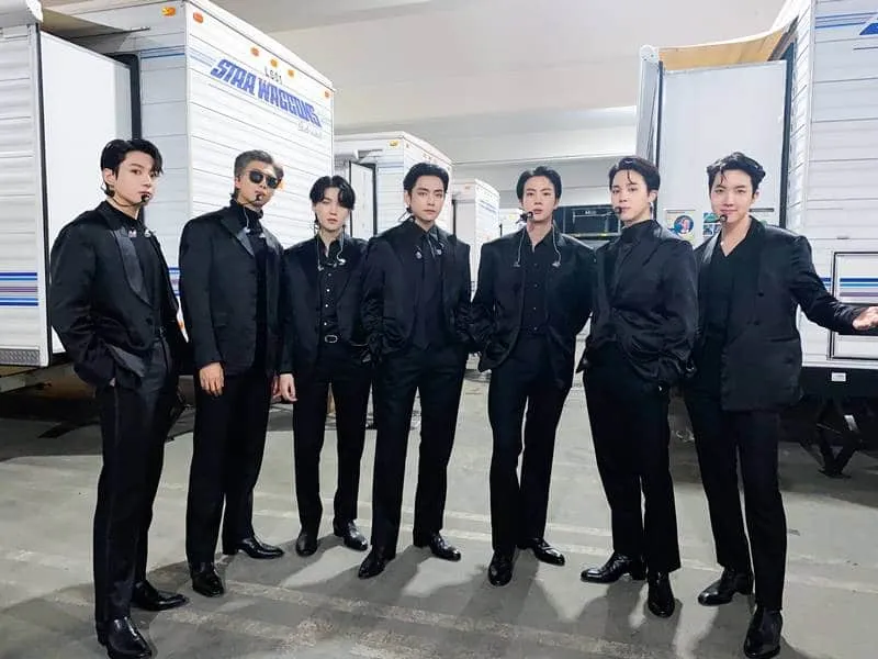 Korea’s culture chief cites BTS’ $960-M economic effect in backing their military service exemption