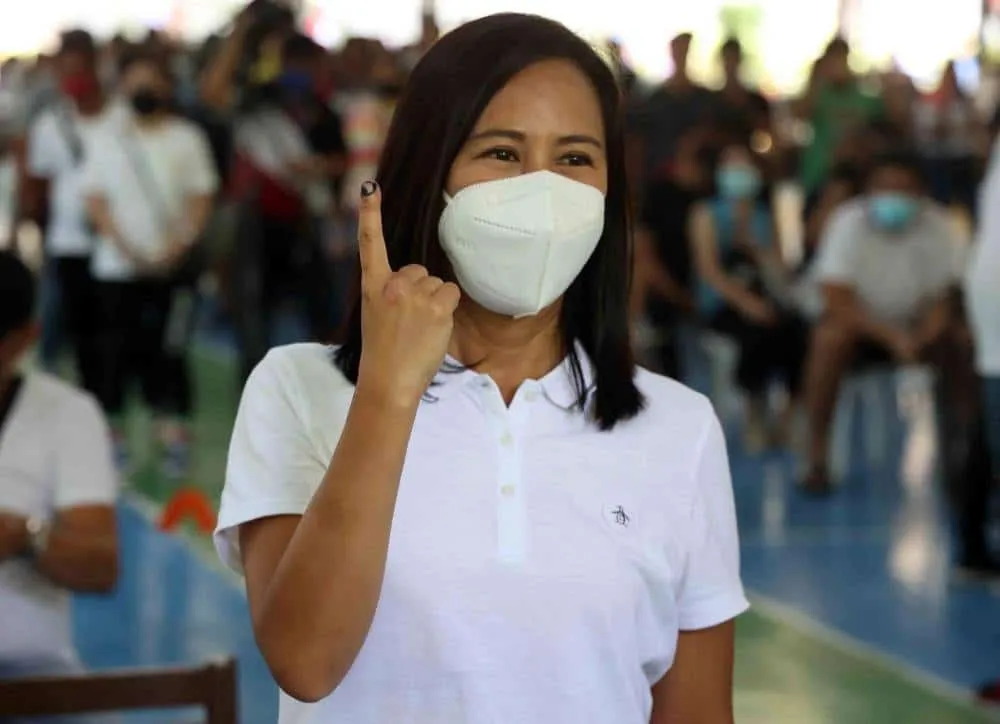 Mayor Belmonte casts vote, urges QCitizens to think carefully when choosing right leader