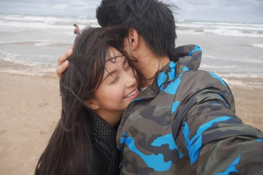 IN PICTURES: Robin Padilla honors two important women in his life