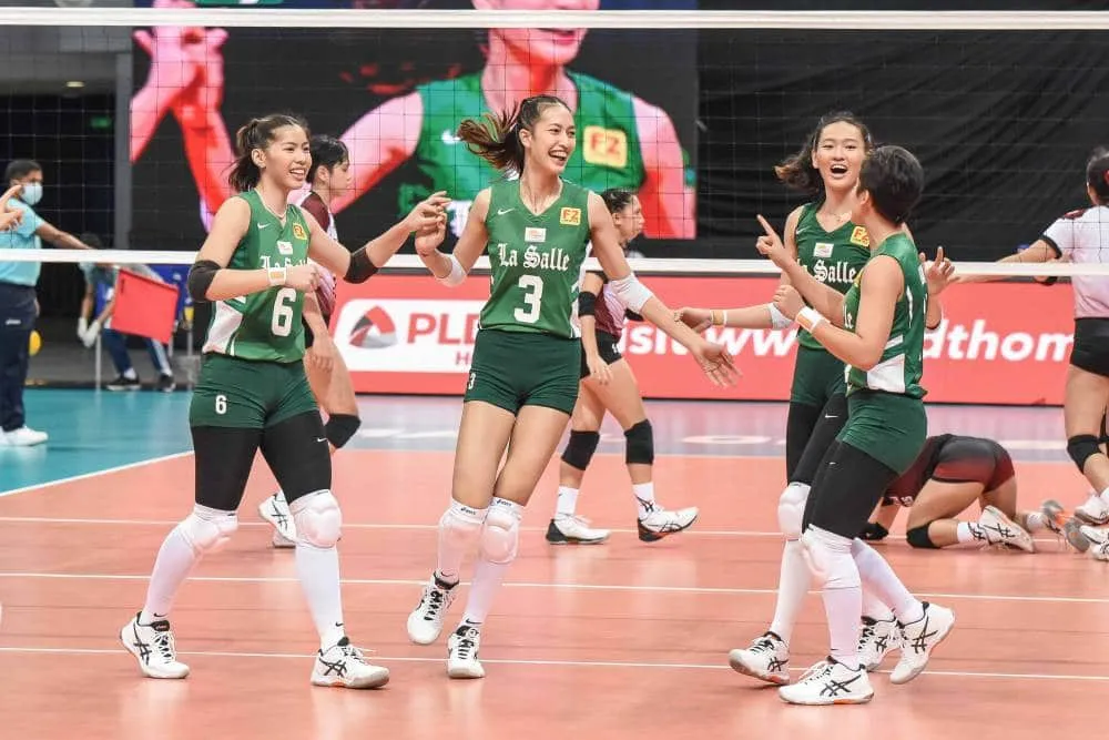 De La Salle routs UP; Ateneo whips winless UE